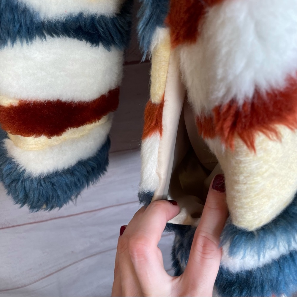 Anthropologie faux fur multicolor coat size M - Picture 11 of 15